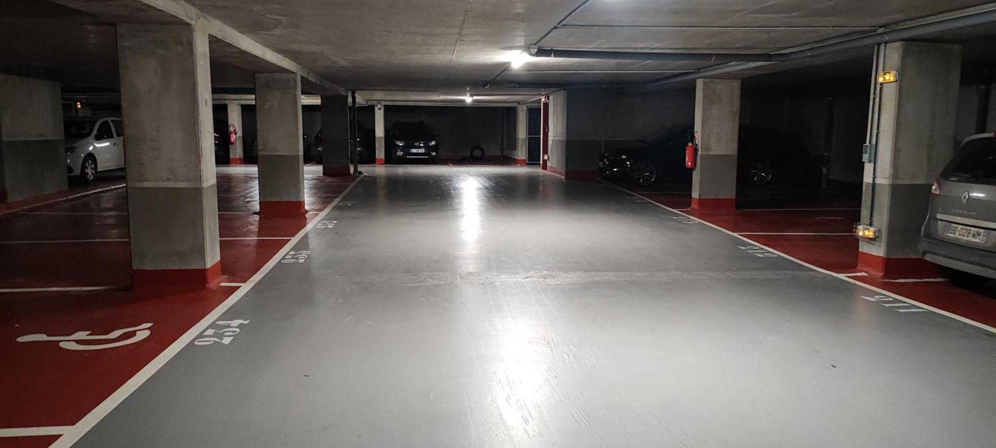 Metro - Ascenseur - Parking - Wifi - 4 Pers - Easy Check In Apartment Asnieres-sur-Seine